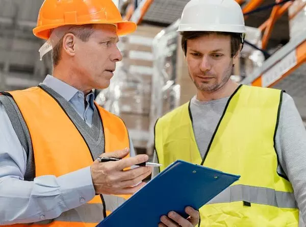 Curso Auxiliar De Segurança Do Trabalho 80Hors Aulas Online Com Certificado De Conclusão Válido Aprenda tudo que é necessário para atuar nesta área com conhecimento e profissionalismo investindo em um excelente curso ministrado pelo portal jovem empreendedor