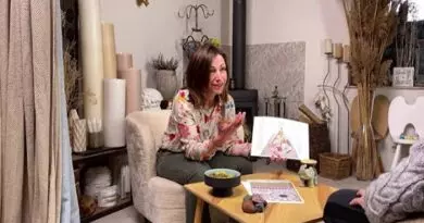 Descubra por que a certificação Abrath é o padrão ouro na educação astrológica. O rigoroso processo de avaliação, garantindo que os graduados possuam conhecimento profundo da astrologia e suas aplicações. Junte-se à elite de astrólogos certificados com o estimado credenciamento da Abrath.