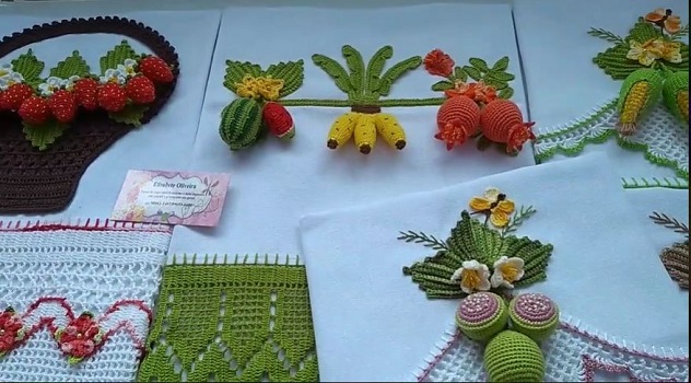 Curso Crochê 3D mini frutinhas folhas 48 Vídeo aulas exclusiva para quem ama as artes Manuais, Dominando os pontos e técnicas do crochê 3D...