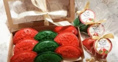 Delicie-se com o requintado Curso pastelzinho gourmet de festa metalizado De leite ninho. Eleve a sua festividade com fascínio metálico e pura elegância.