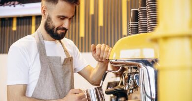 O mercado de barista esta sempre em alta tendência com crescente interesses por consumidores que procura por café de alta qualidade experiências sensoriais.