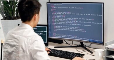 Curso de HTML, CSS e JavaScript: Desbloqueie o Poder da Web Você já pensou em poder desenvolver sites dinâmicos e interativos que atraem os usuários e oferecem uma experiência de navegação incrível? Se a resposta for sim Então, Este Curso de HTML, CSS e JavaScript é ideal para você! O desenvolvimento web tem como base o HTML, CSS e JavaScript.